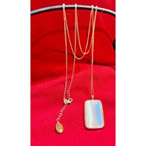 18" GOLD PLATED "Mother of Pearl" inspired necklace